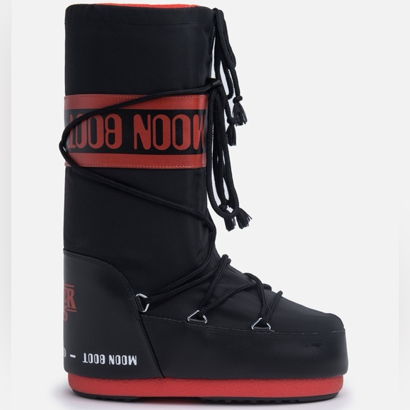 👹Stranger Things Moon Boot👹 (35/38) - Picture 2 of 16